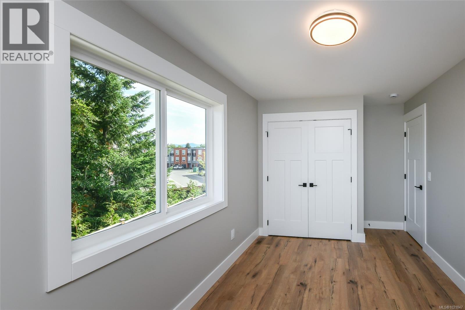 B 2315 McDonald Rd, Comox