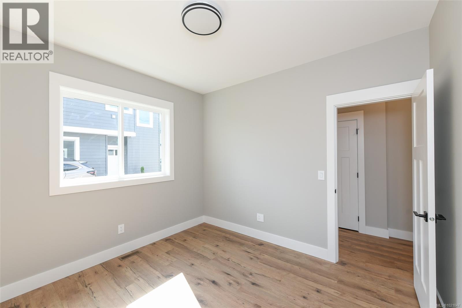 B 2315 McDonald Rd, Comox