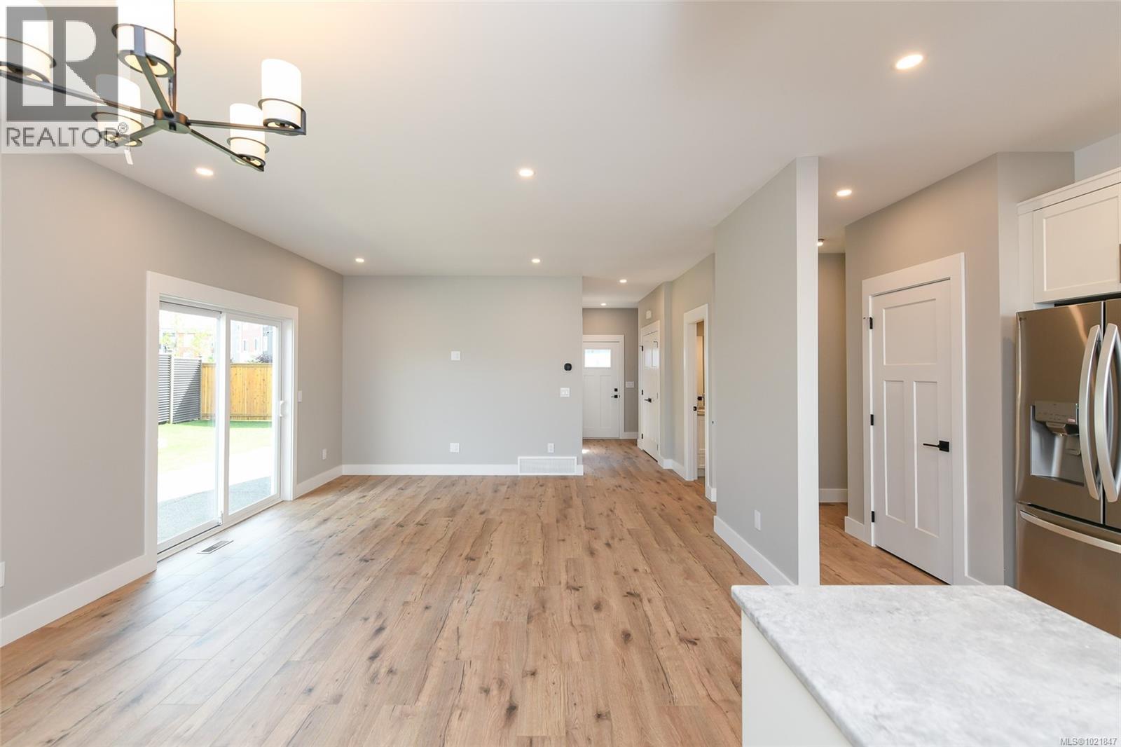 B 2315 McDonald Rd, Comox