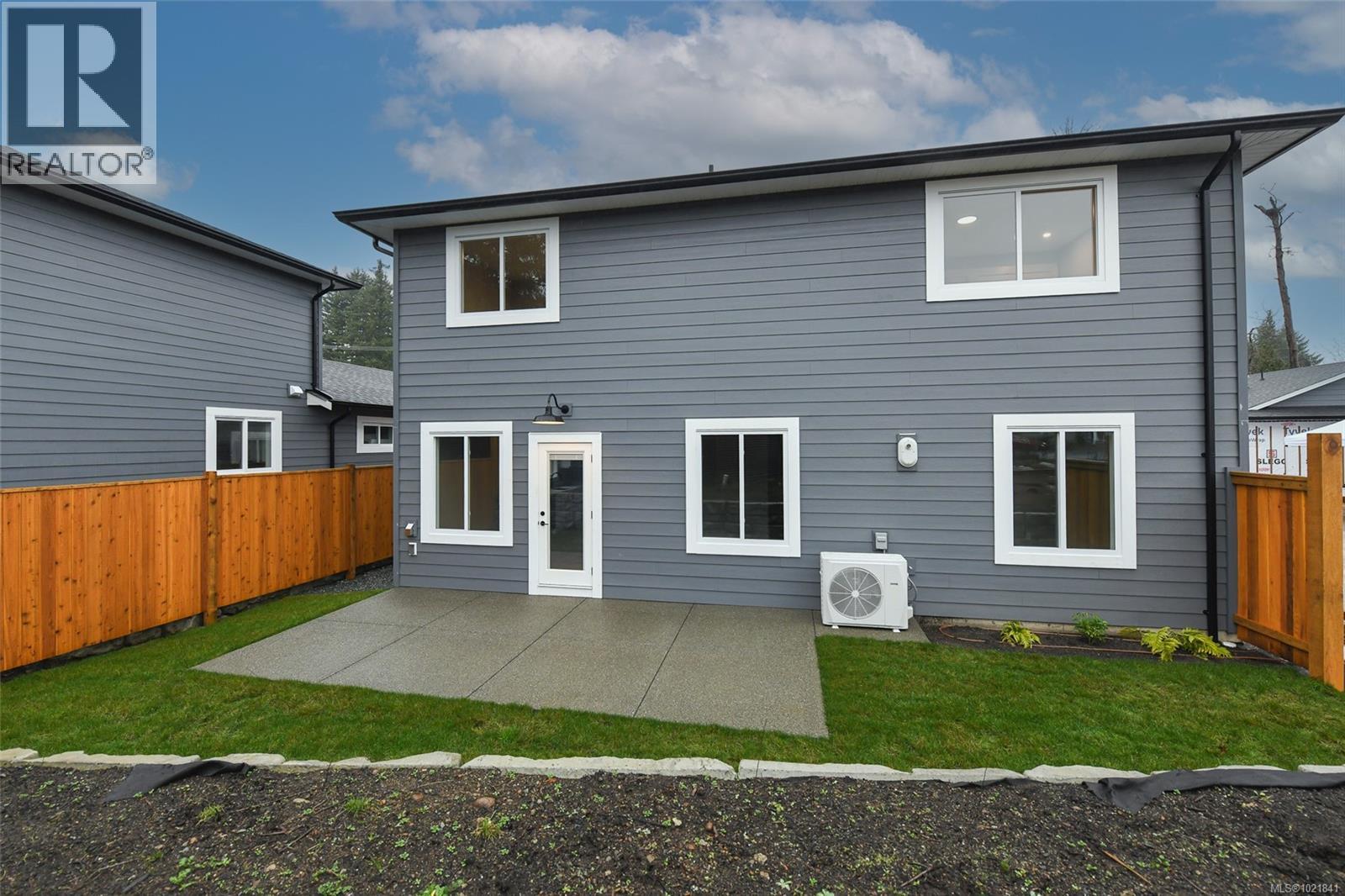 B 2317 McDonald Rd, Comox