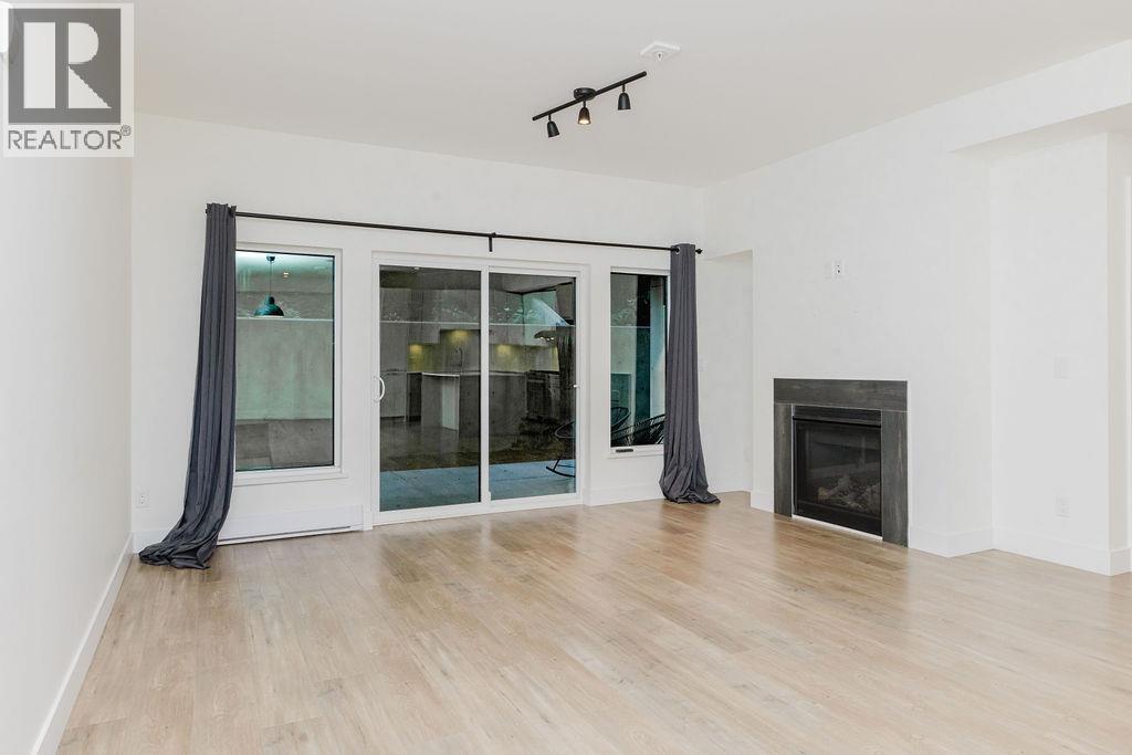 102 710 SCHOOL ROAD, Gibsons