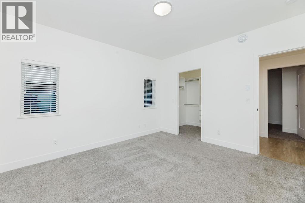 102 710 SCHOOL ROAD, Gibsons