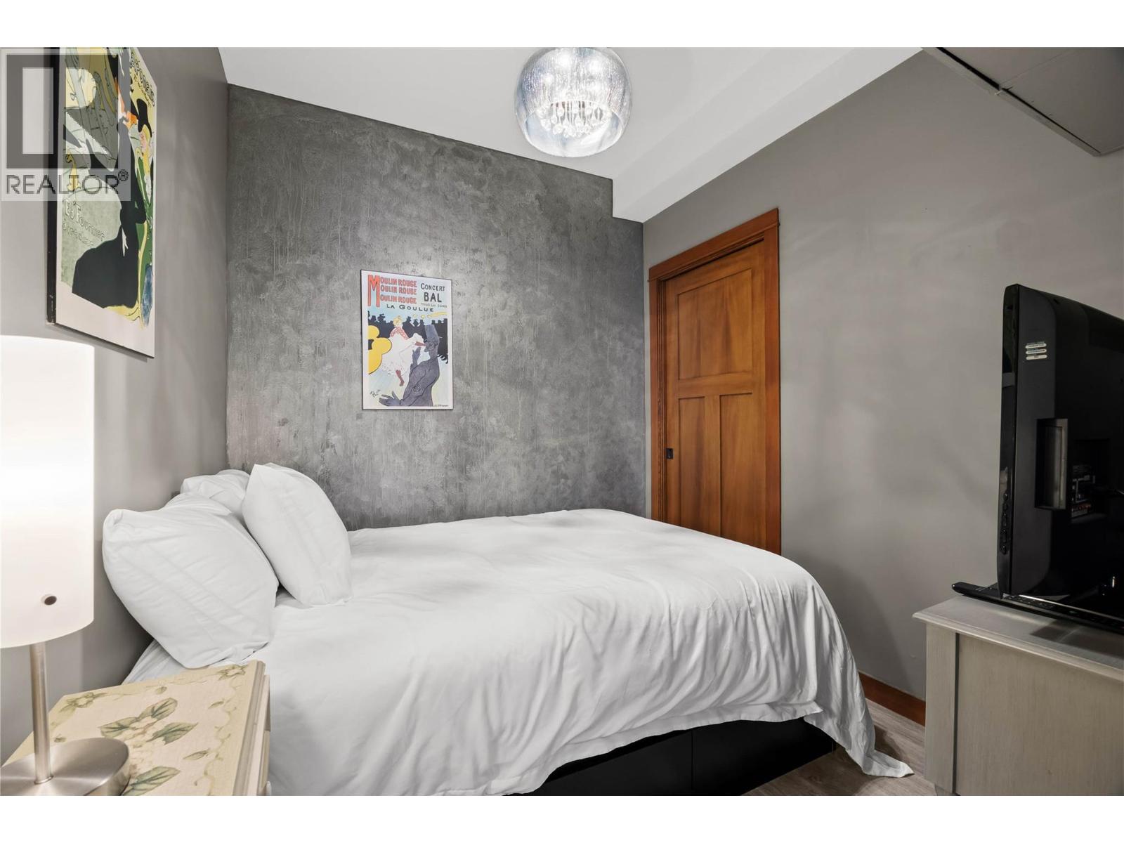 #58 5015 Valley Drive - 15