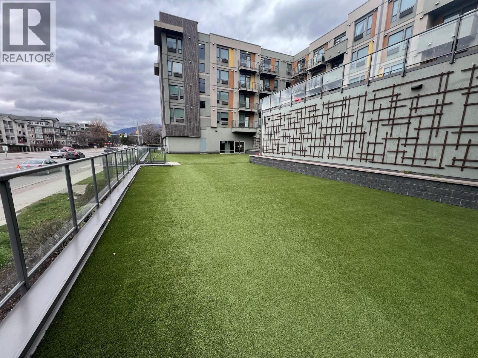 407 925 Leon Avenue, Kelowna