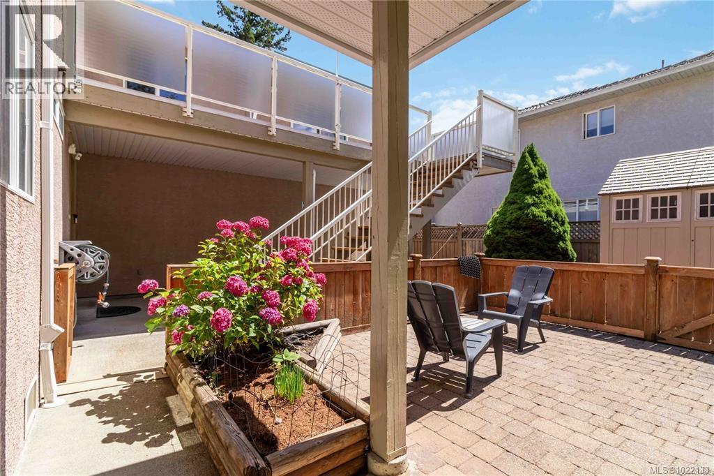 6260 Elaine Way, Central Saanich