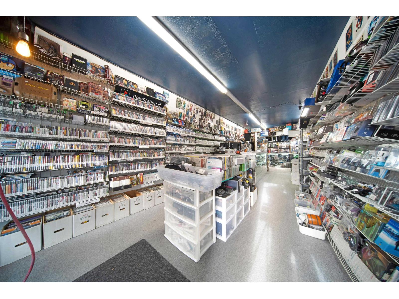 13585 KING GEORGE BOULEVARD, Surrey