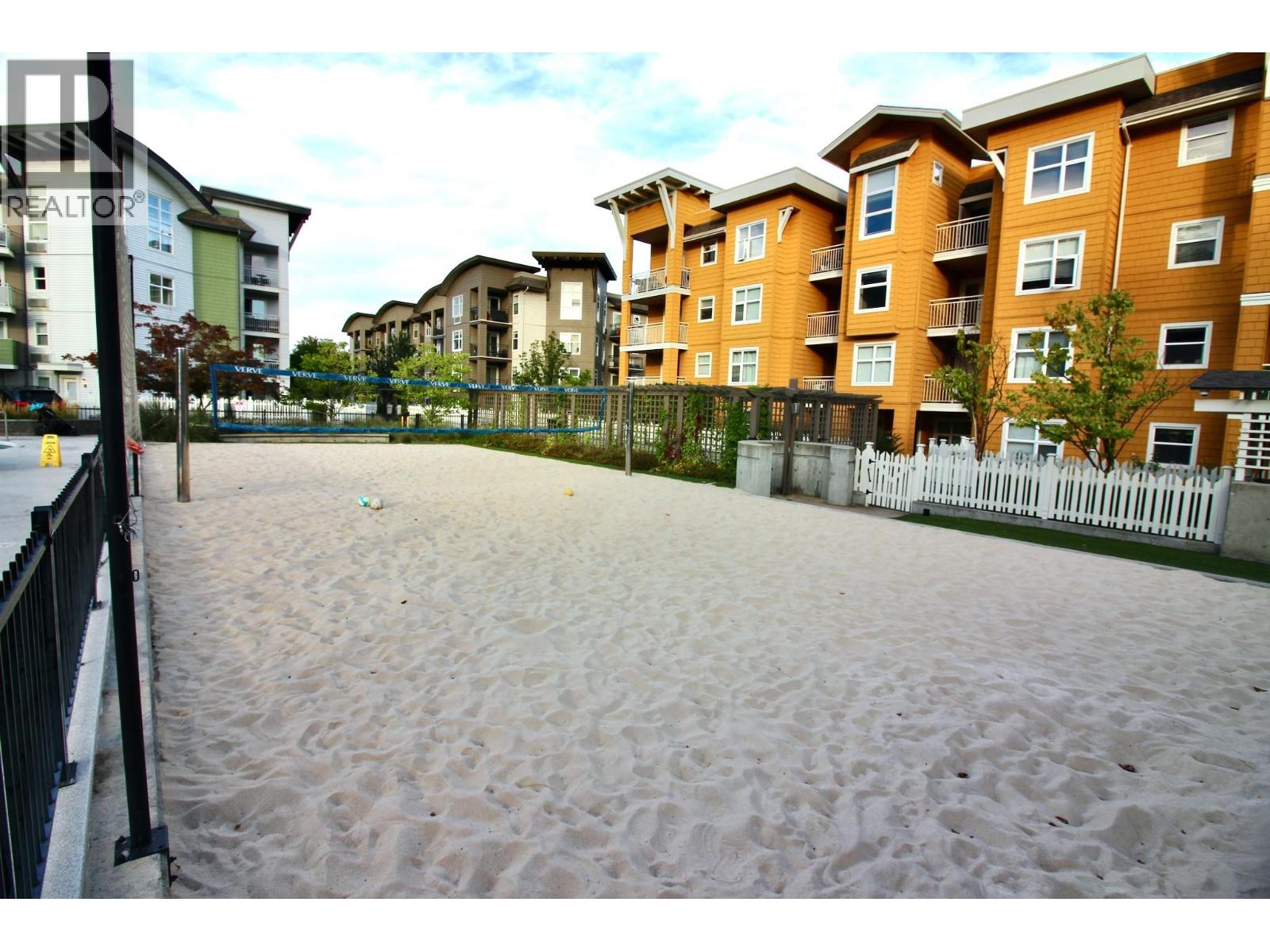 411 539 Yates Road, Kelowna