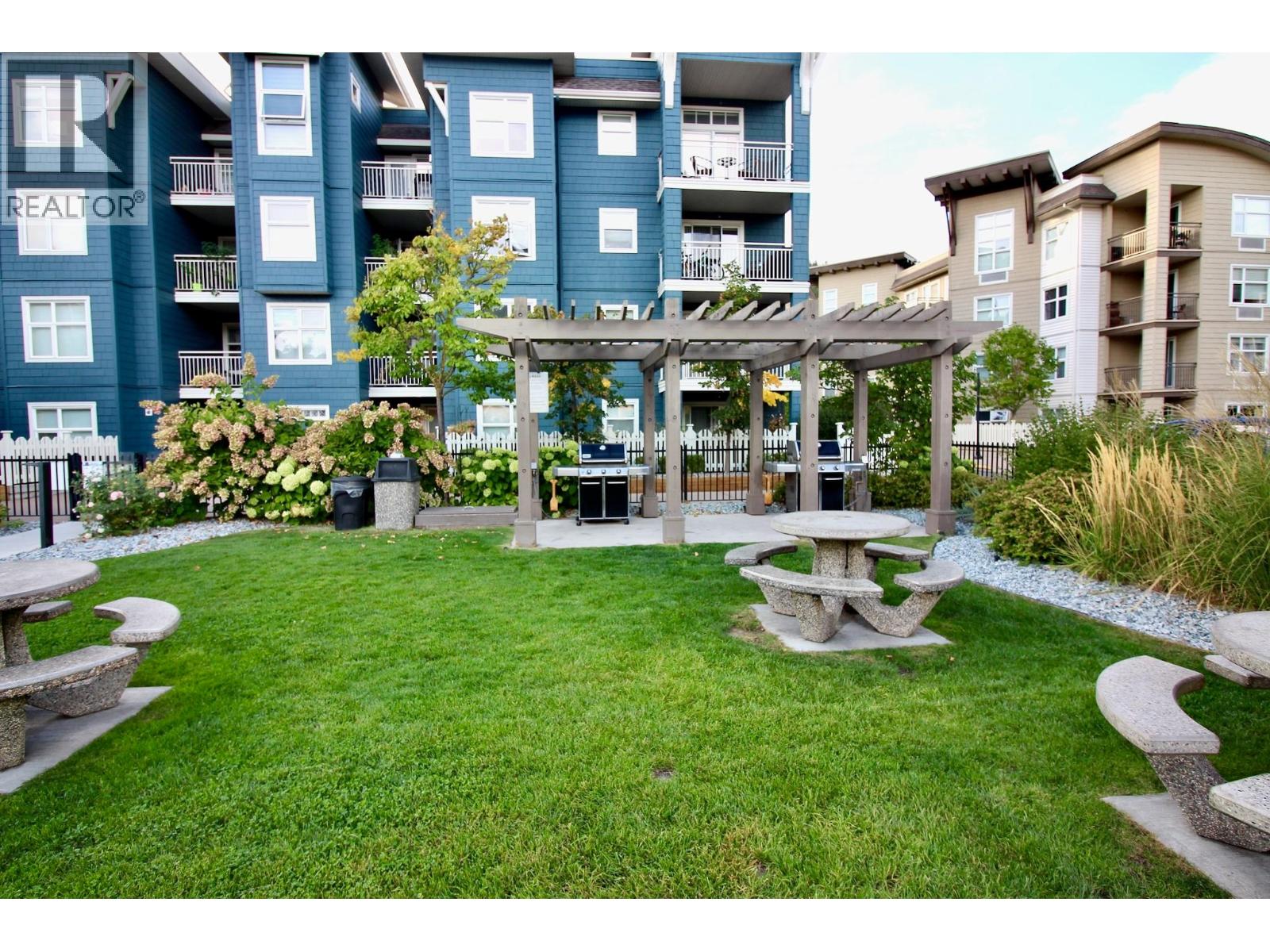 411 539 Yates Road, Kelowna