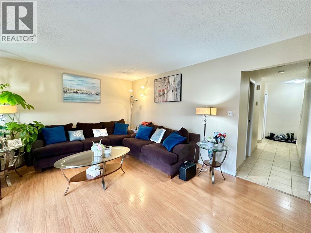 9112 94 Avenue, Lac La Biche