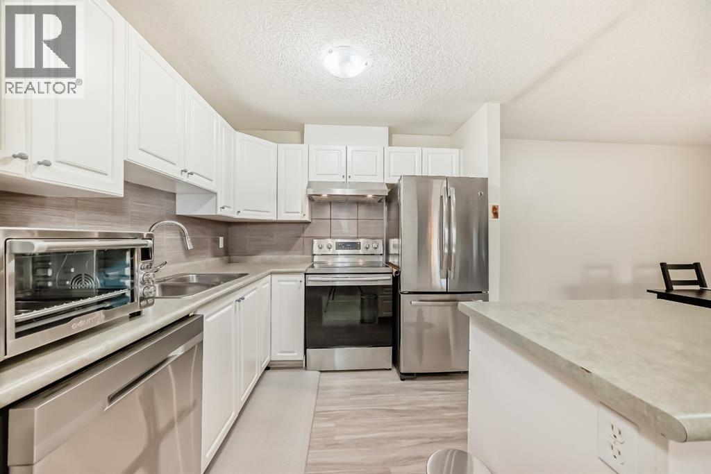 Single Family House for Sale in   Somervale Court SW Somerset Calgary 