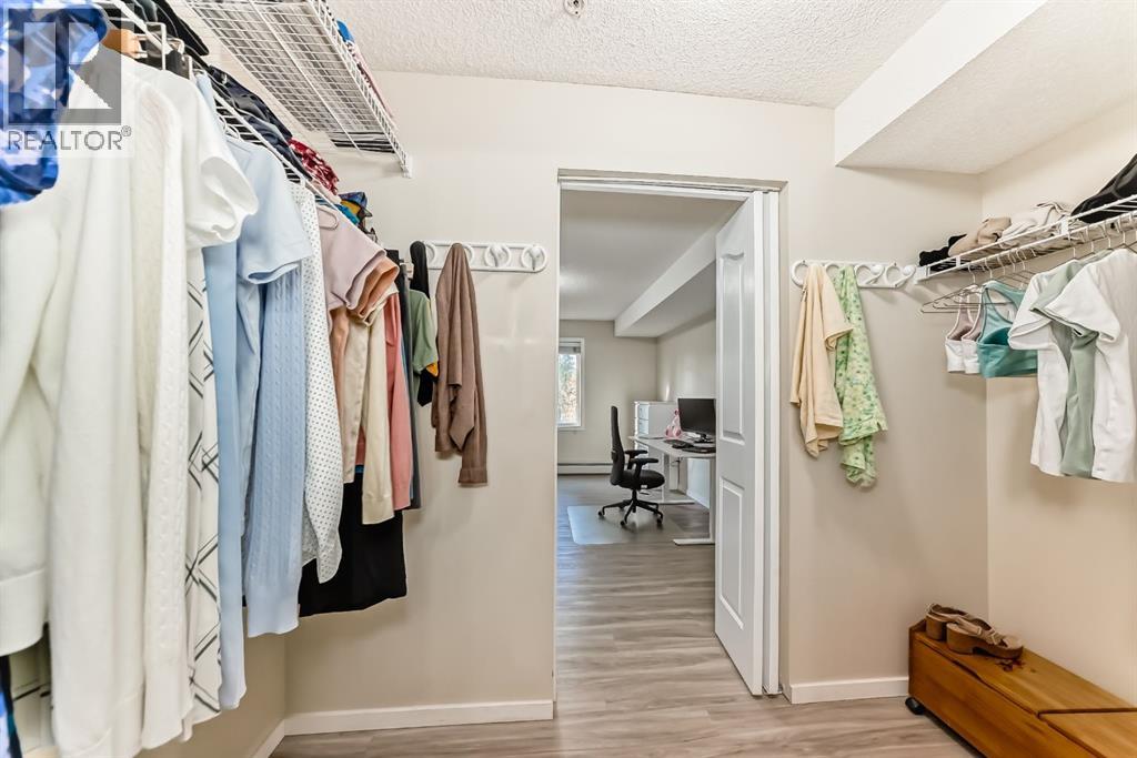 Single Family House for Sale in   Somervale Court SW Somerset Calgary 