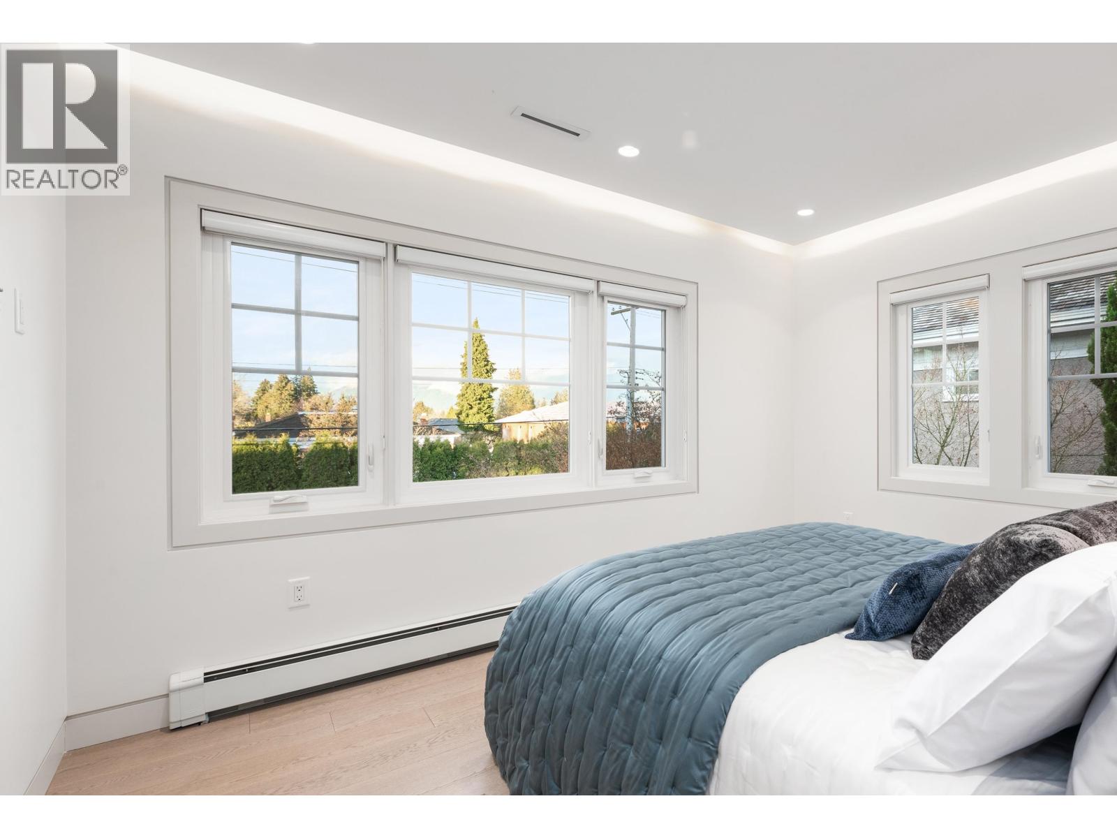 1407 W 33RD AVENUE, Vancouver