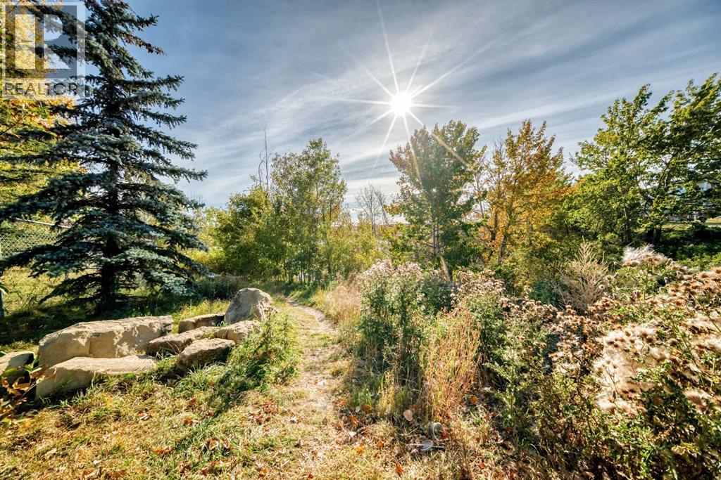 Single Family House for Sale in   Somervale Court SW Somerset Calgary 