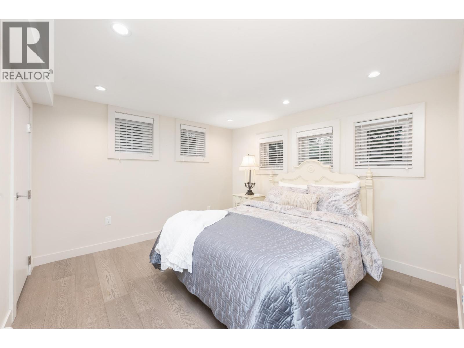 1407 W 33RD AVENUE, Vancouver