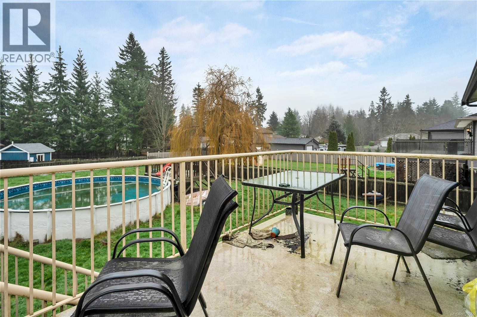 678 Nature Park Dr, Campbell River