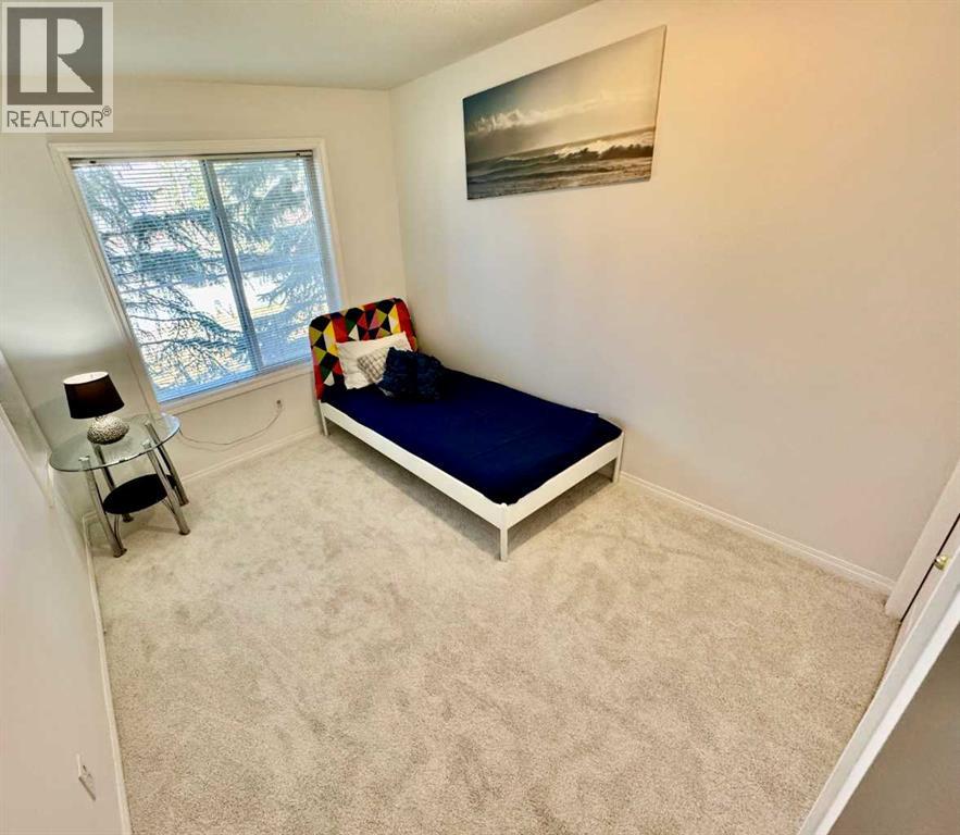 Single Family House for Sale in    Street SW Glamorgan Calgary 