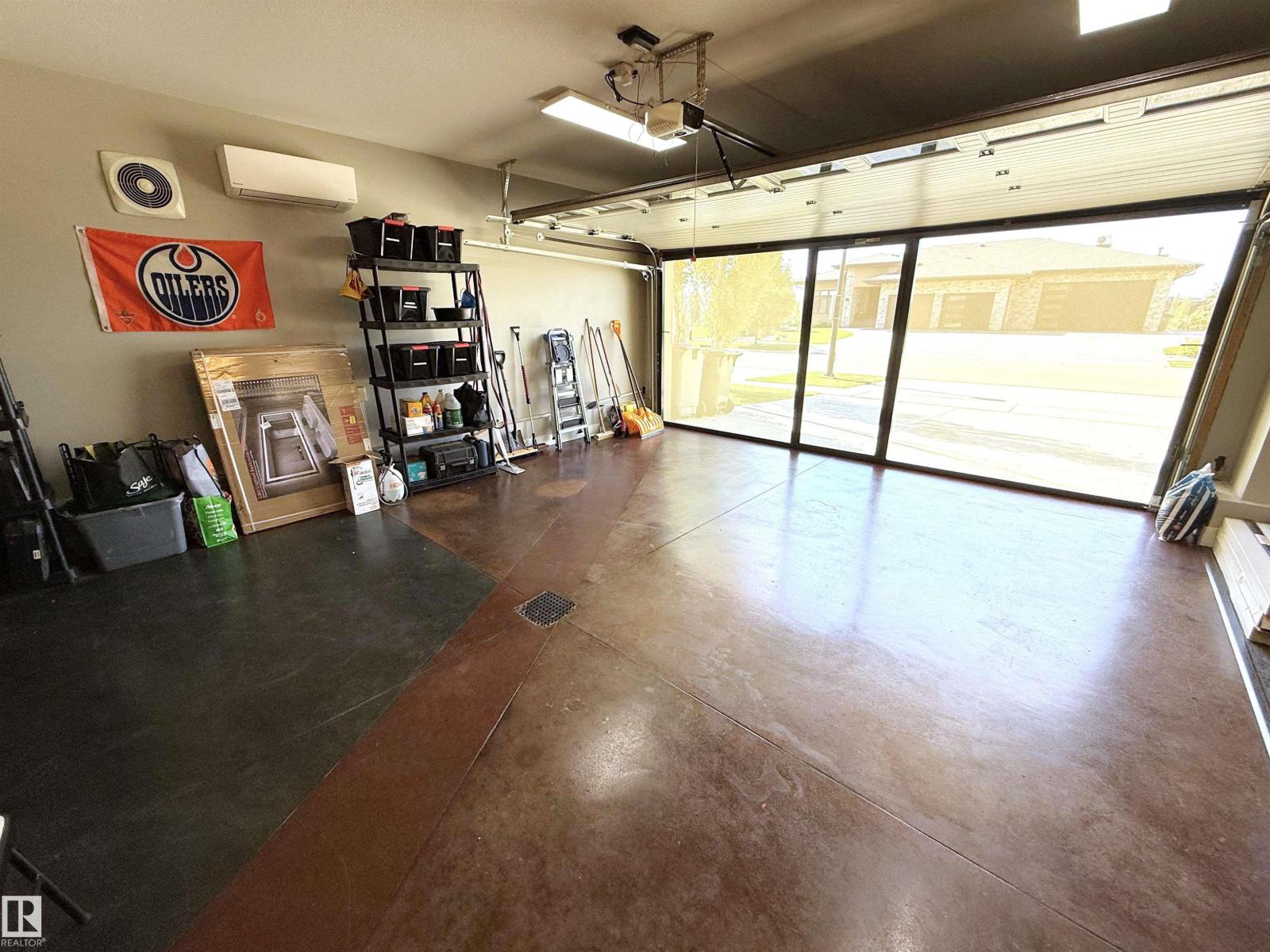 1186 GENESIS LAKE BV, Stony Plain