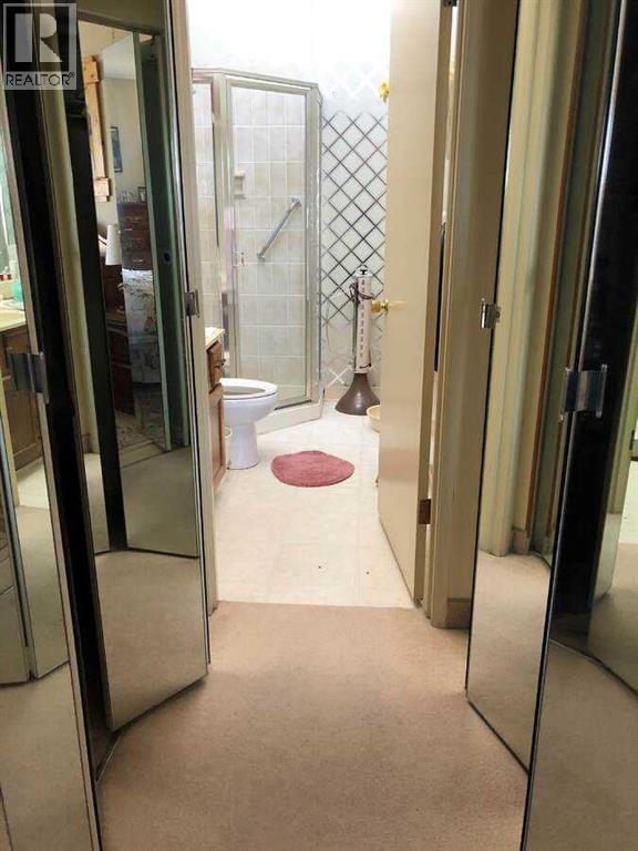 Single Family House for Sale in  C  Street NW Varsity Calgary 