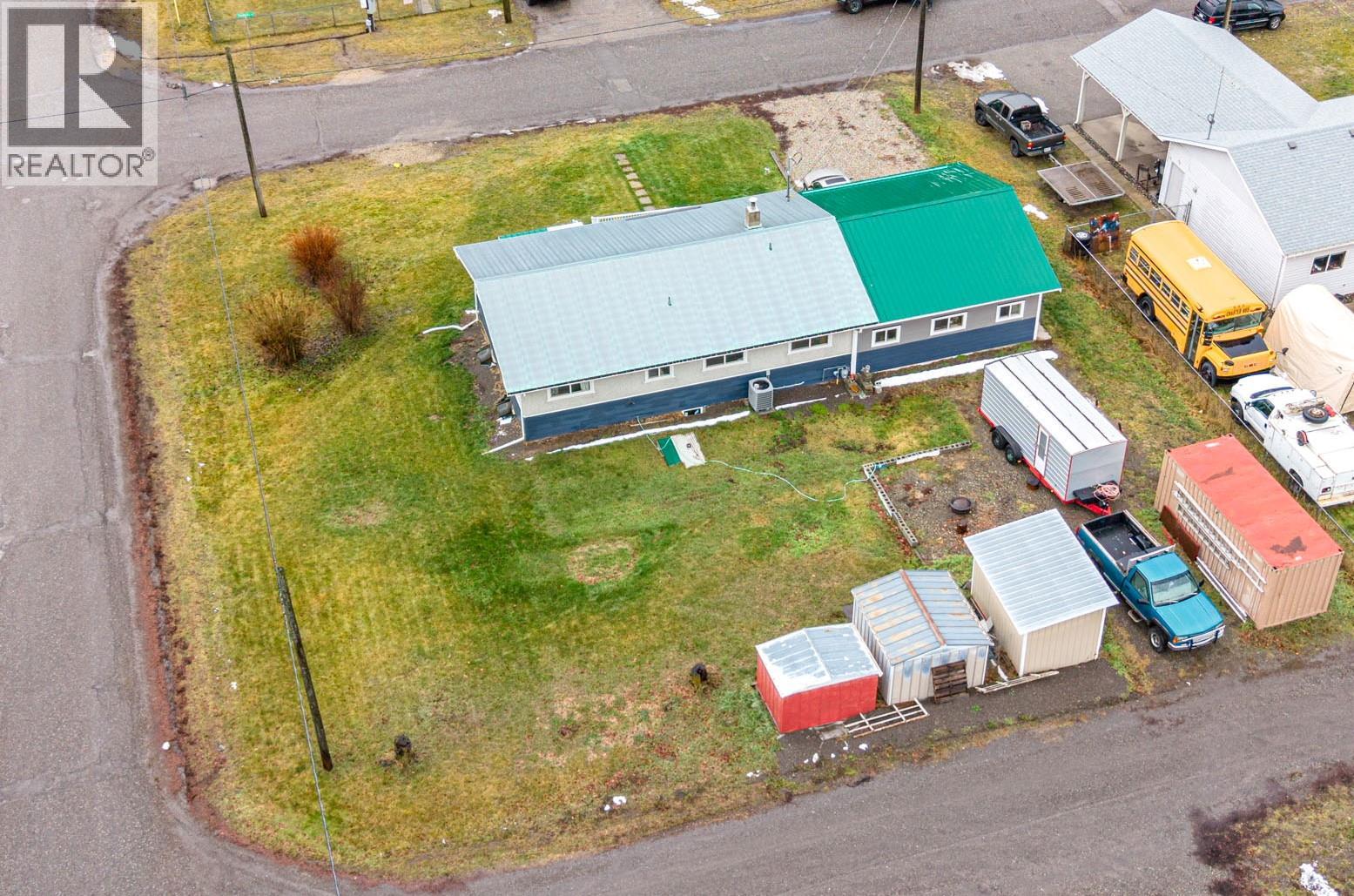 5714 Ponderosa Road, Falkland