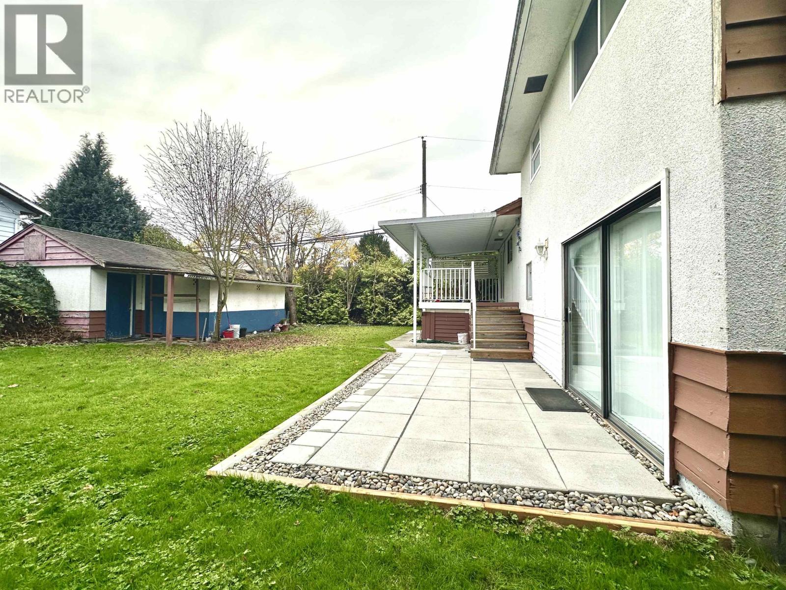 9511 PINEWELL Crescent, Richmond