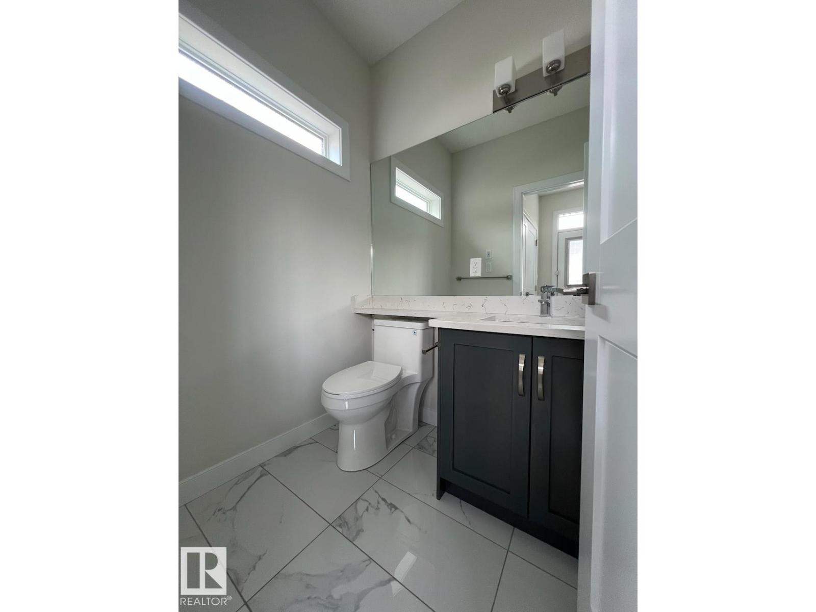 10574 62 AV NW, Edmonton