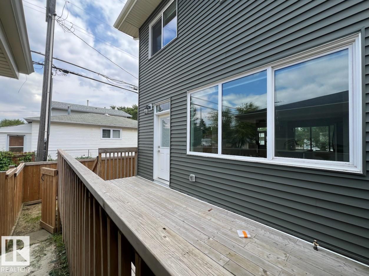 10574 62 AV NW, Edmonton