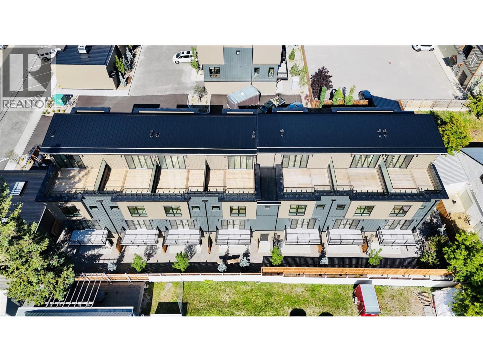 510 14TH Street Unit# 406, Invermere