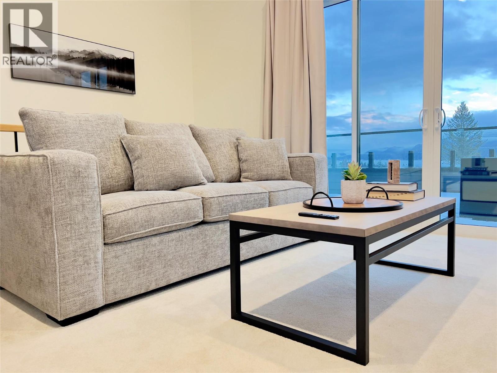 510 14TH Street Unit# 406, Invermere