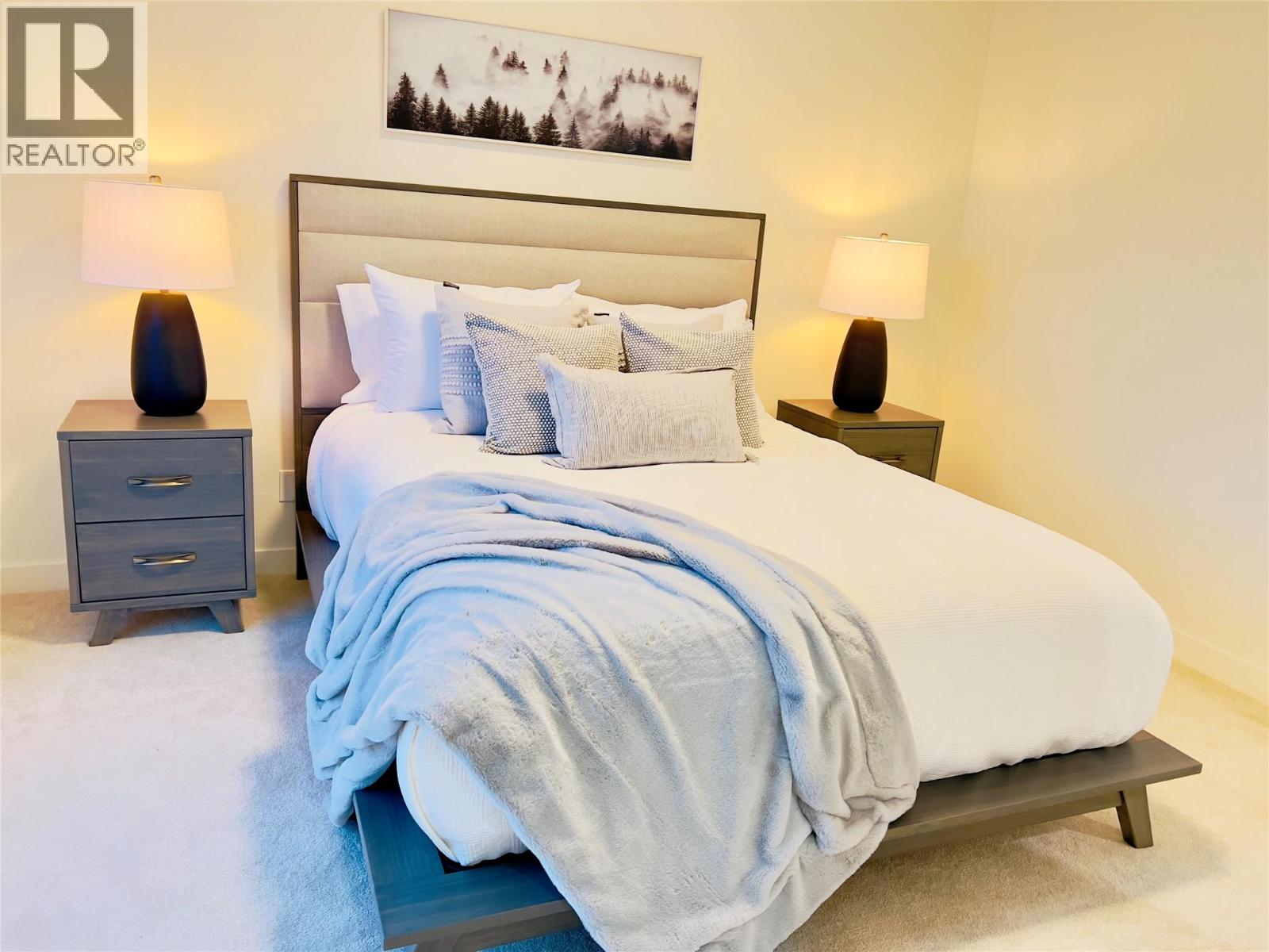 510 14th Street Unit# 402, Invermere