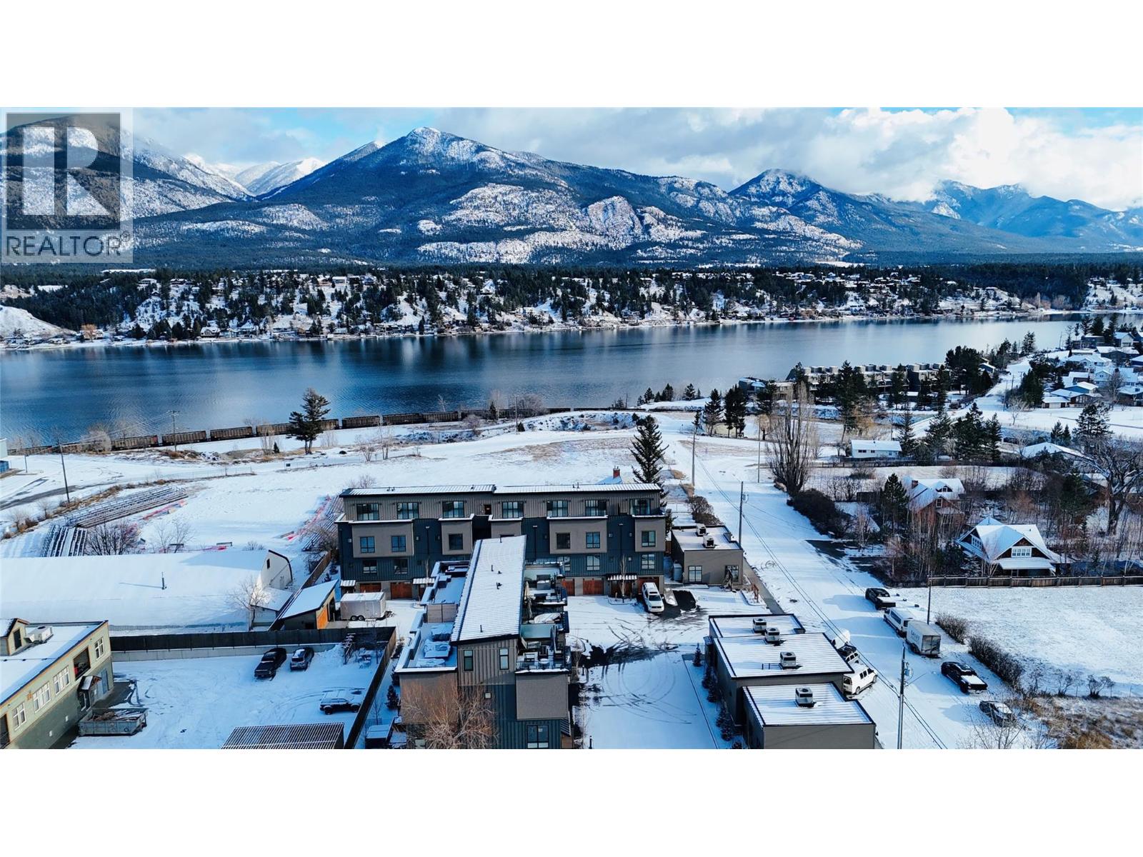 510 14th Street Unit# 402, Invermere