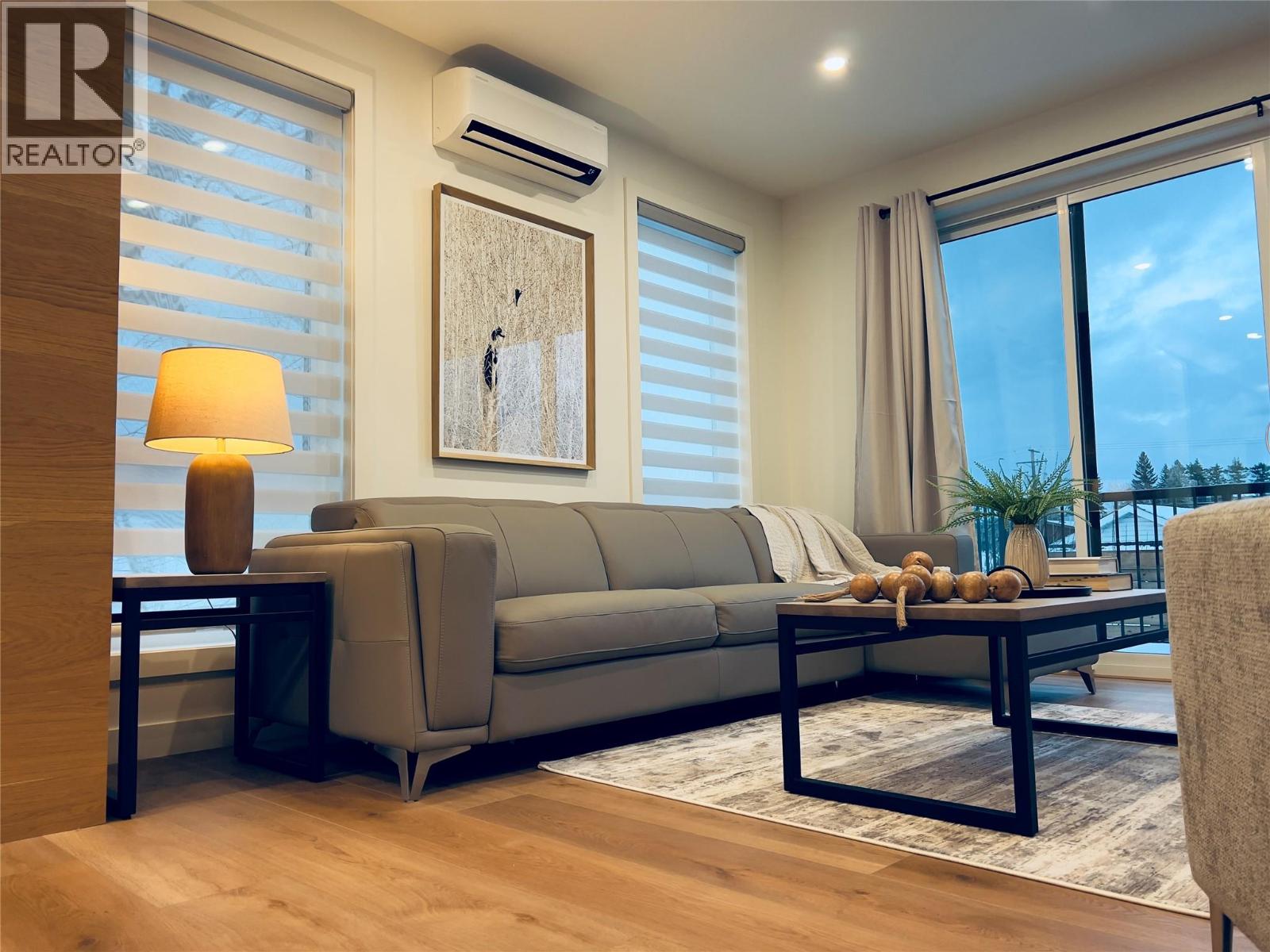 510 14th Street Unit# 402, Invermere