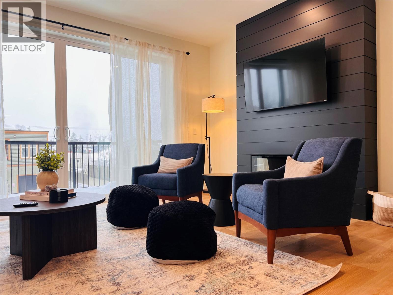 510 14TH Street Unit# 403, Invermere