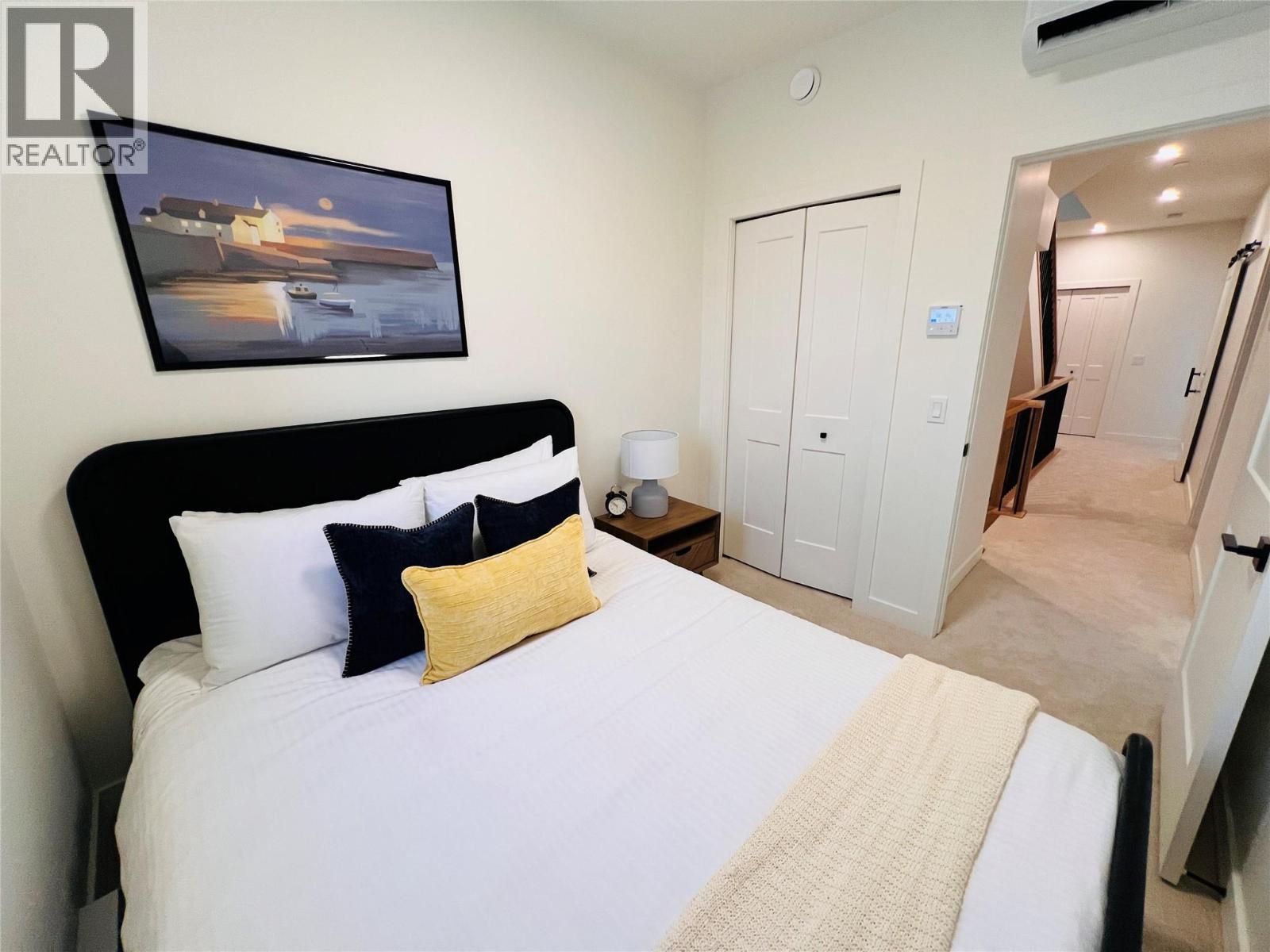 510 14TH Street Unit# 403, Invermere