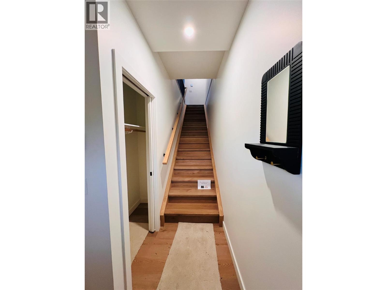 510 14TH Street Unit# 404, Invermere