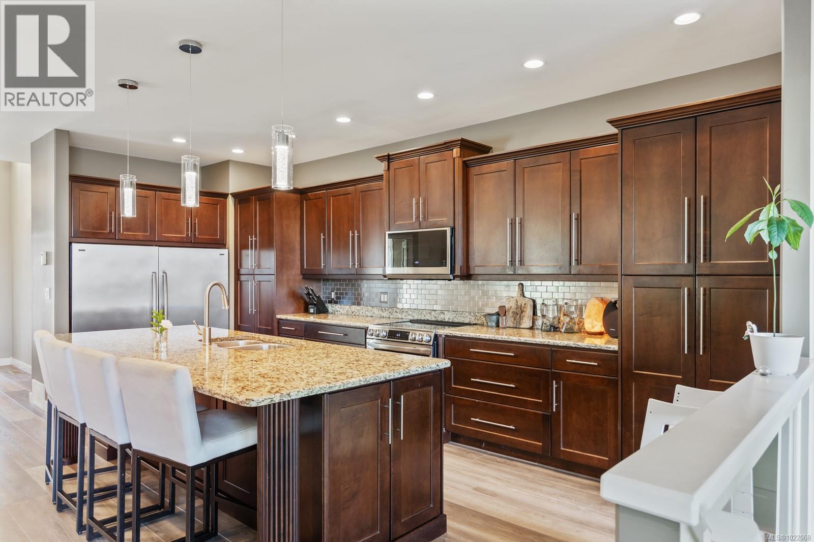 3101 Klanawa Cres, Courtenay