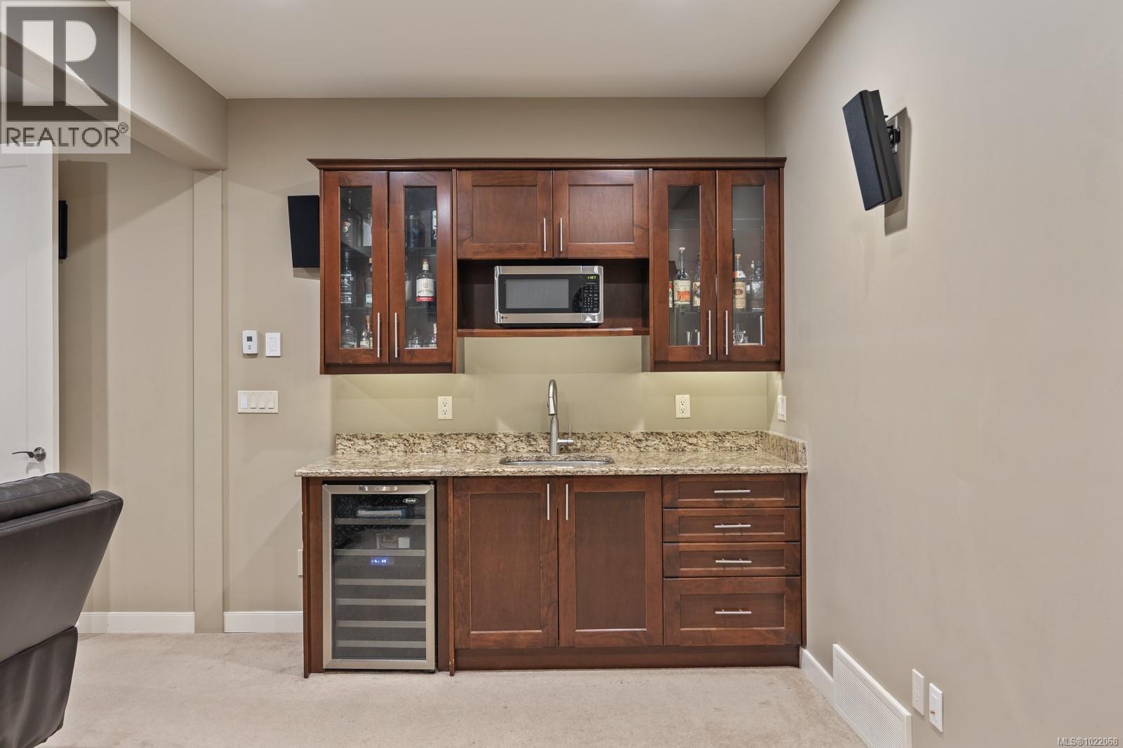 3101 Klanawa Cres, Courtenay