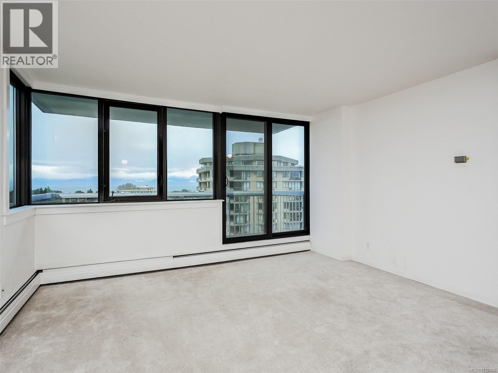 2006 647 Michigan Street, Victoria