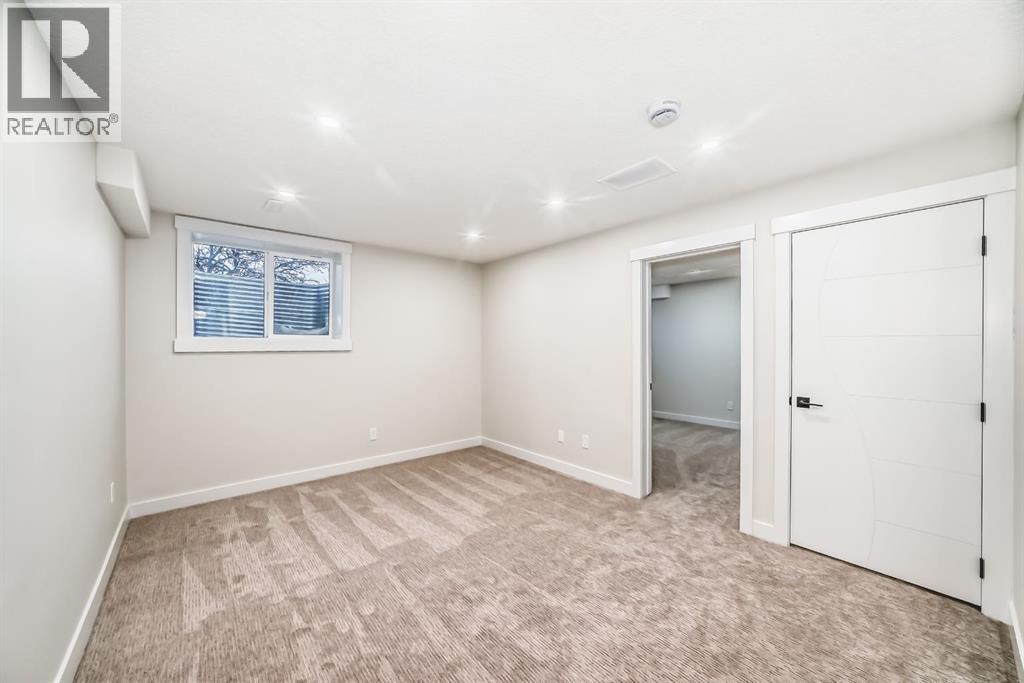 Single Family House for Sale in  Beddington Circle NE Beddington Heights Calgary 