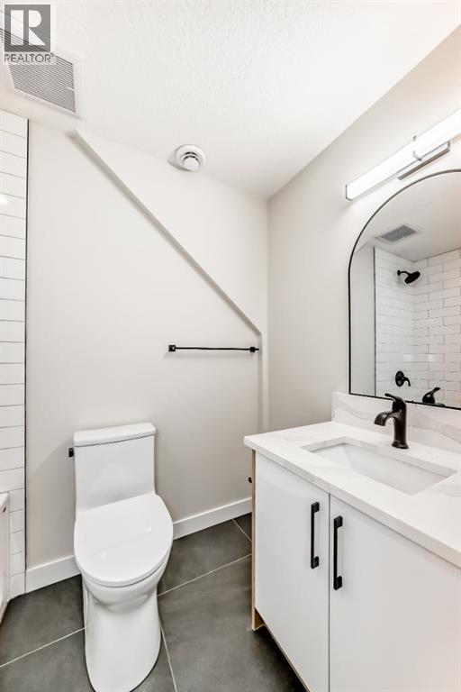 Single Family House for Sale in  Beddington Circle NE Beddington Heights Calgary 