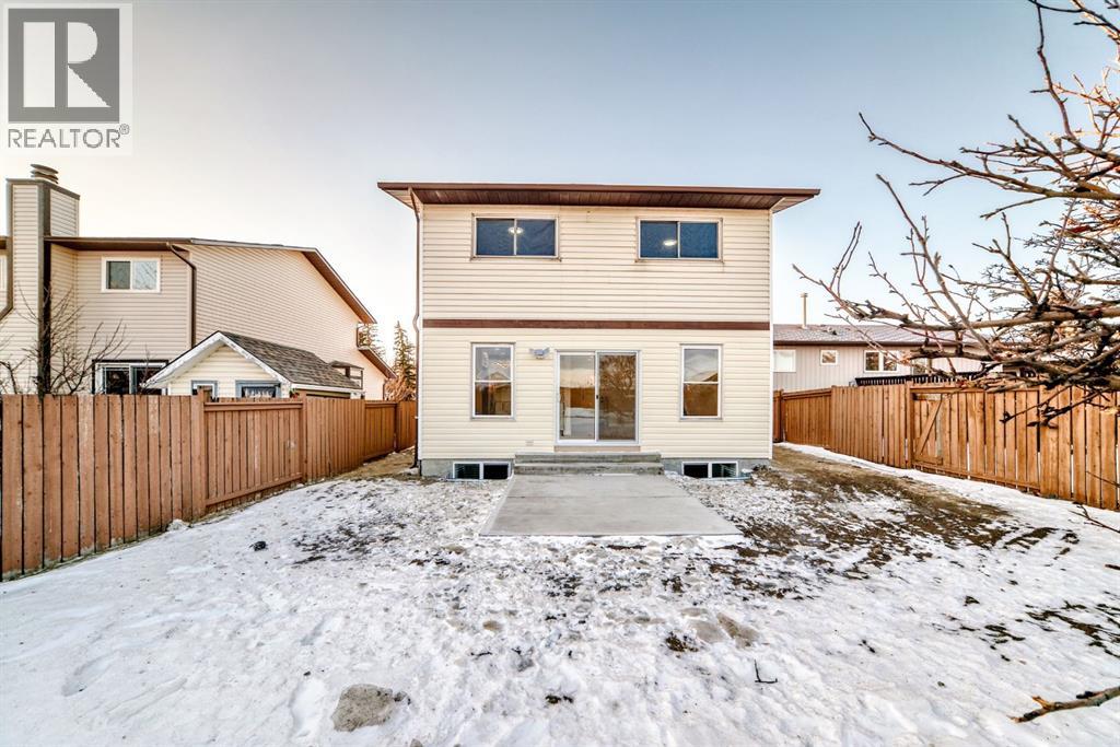 Single Family House for Sale in  Beddington Circle NE Beddington Heights Calgary 