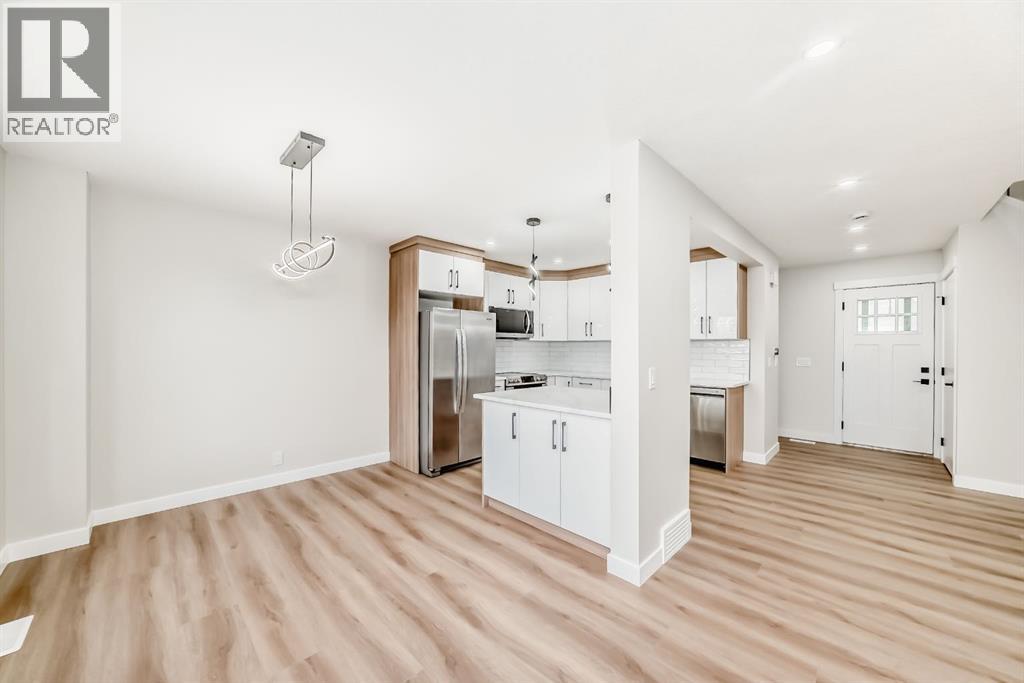 Single Family House for Sale in  Beddington Circle NE Beddington Heights Calgary 