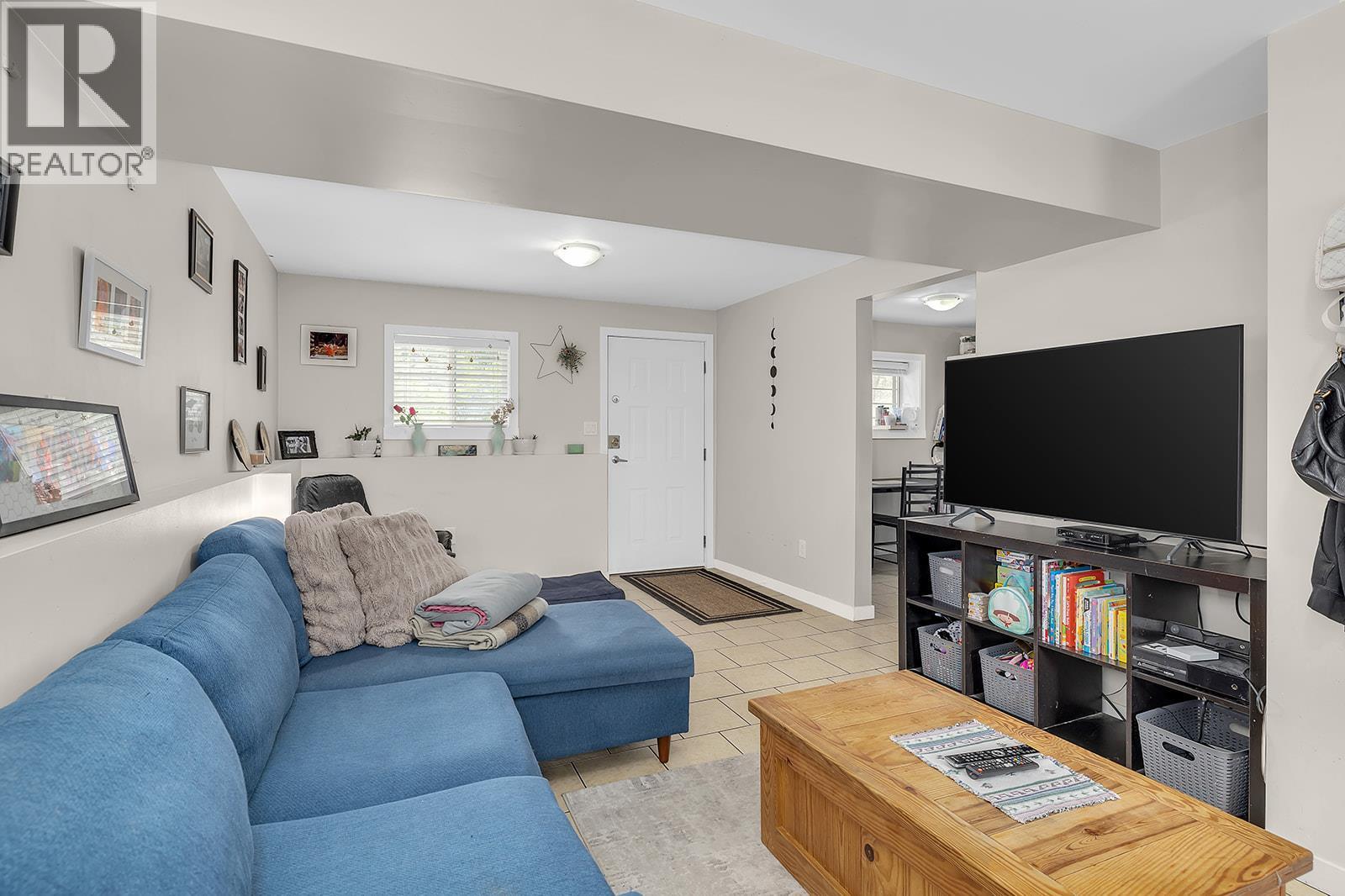  811 Tamarack Drive, Kelowna