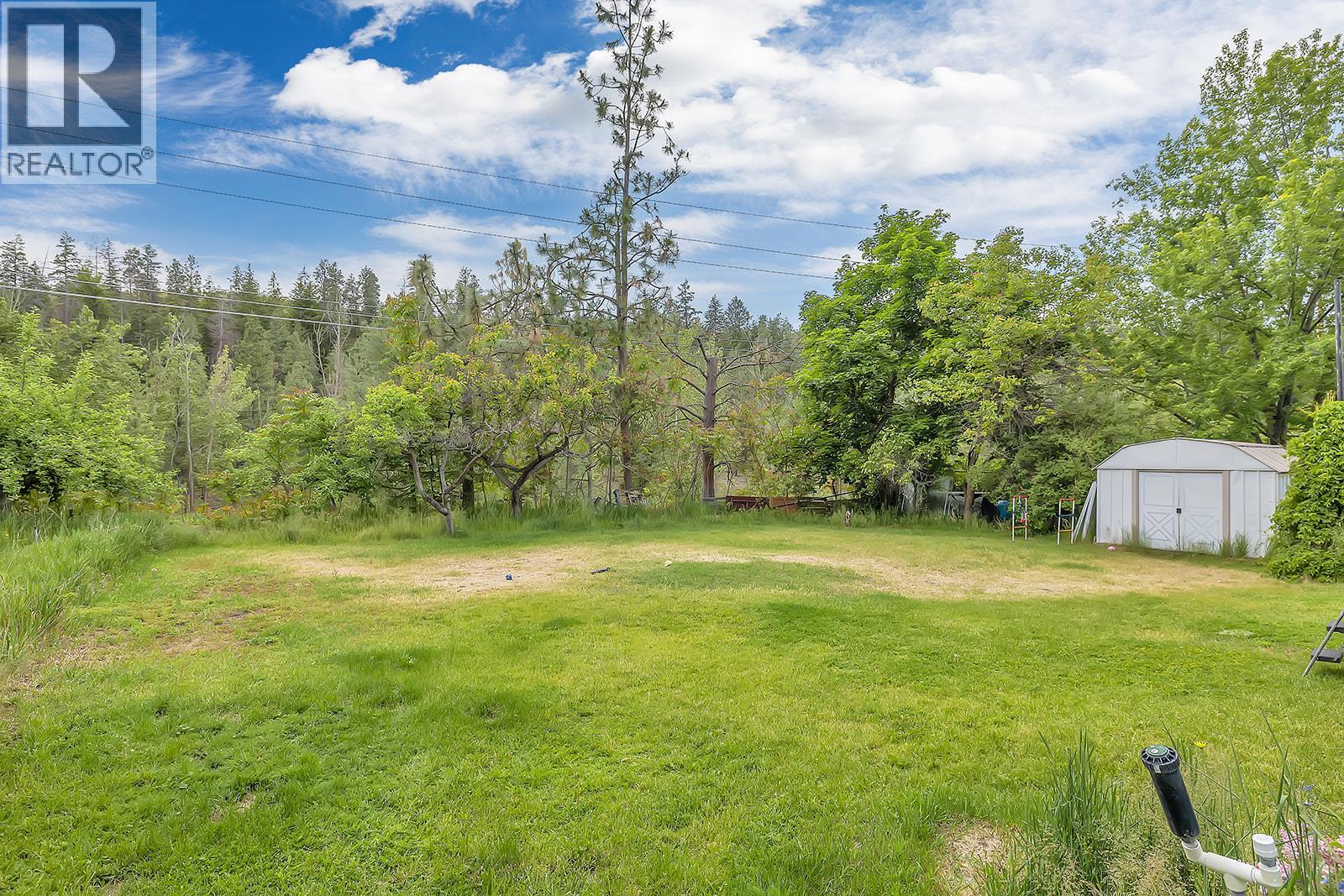 811 Tamarack Drive - 44