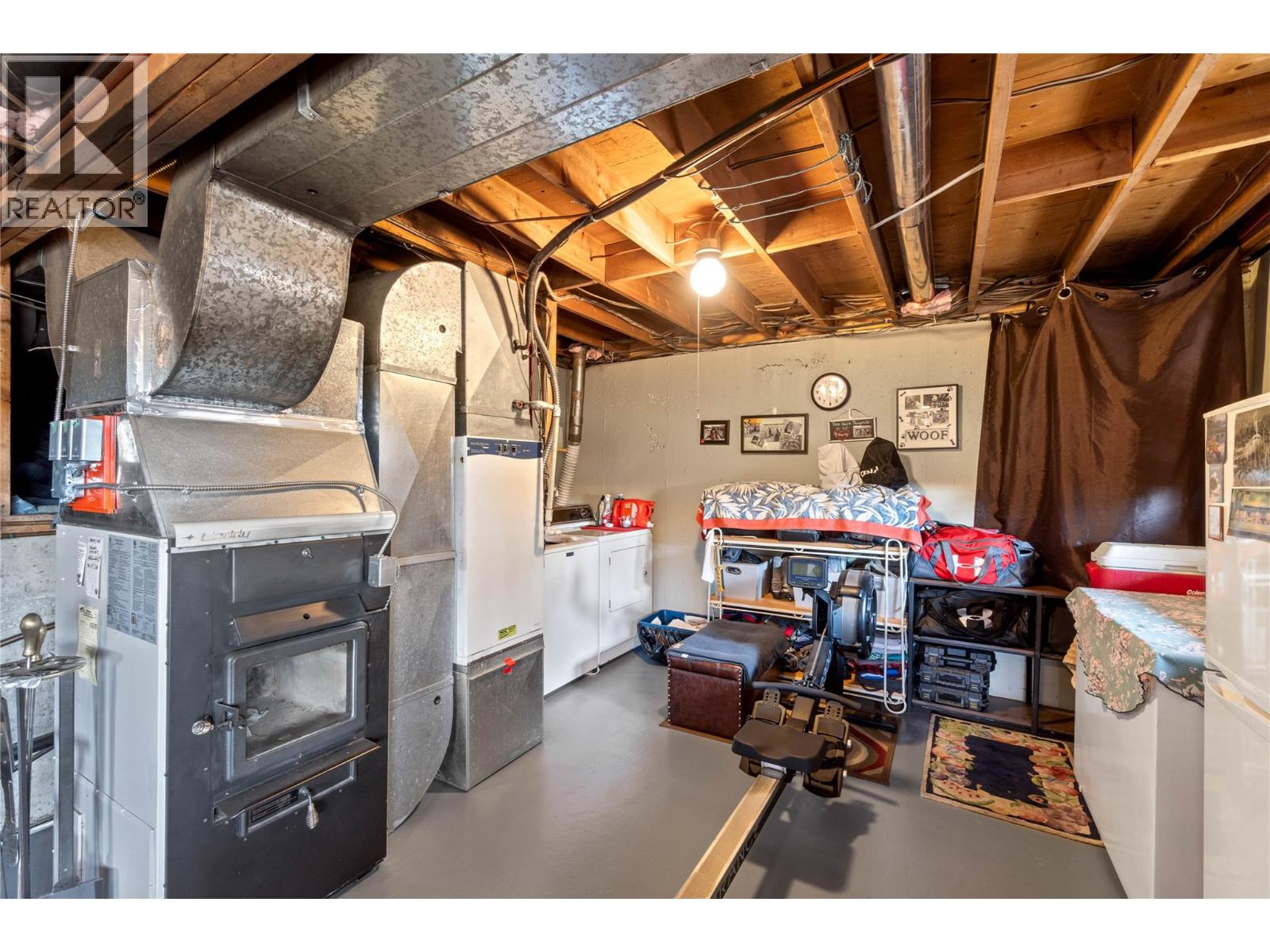 7969 Yellowhead Highway, Kamloops