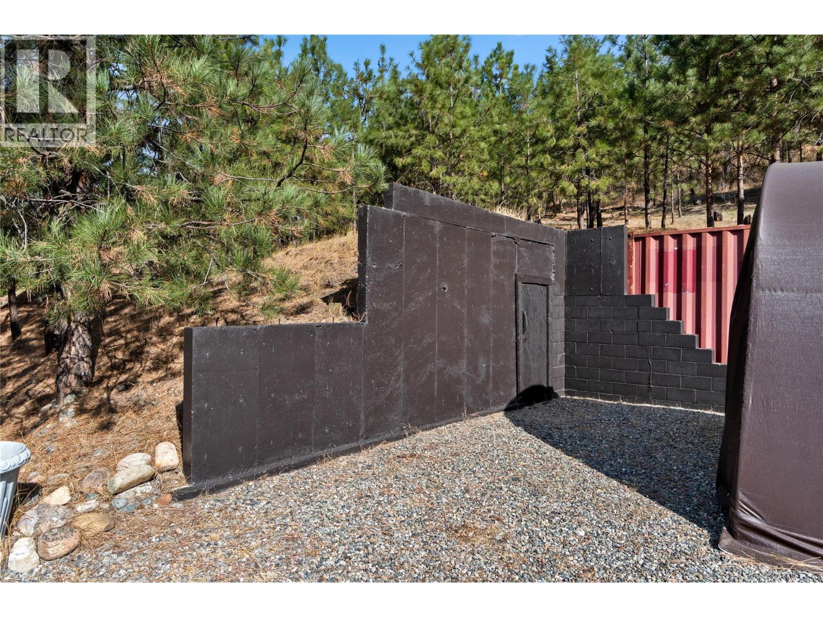 7969 Yellowhead Highway, Kamloops