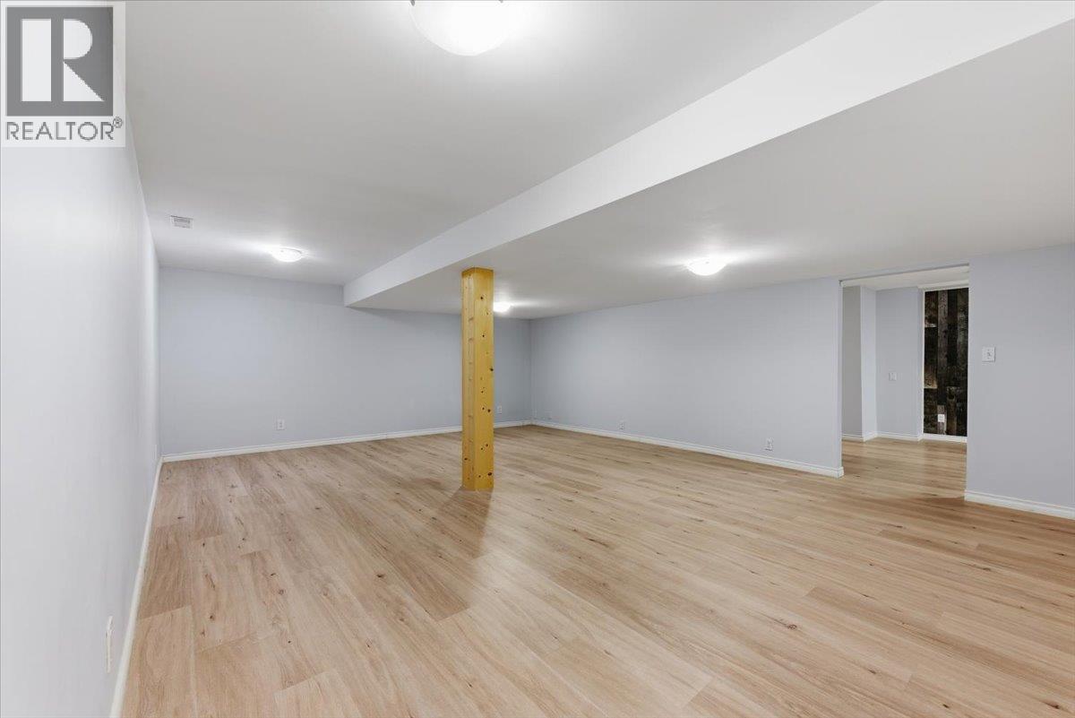  1700 30 Street, Vernon