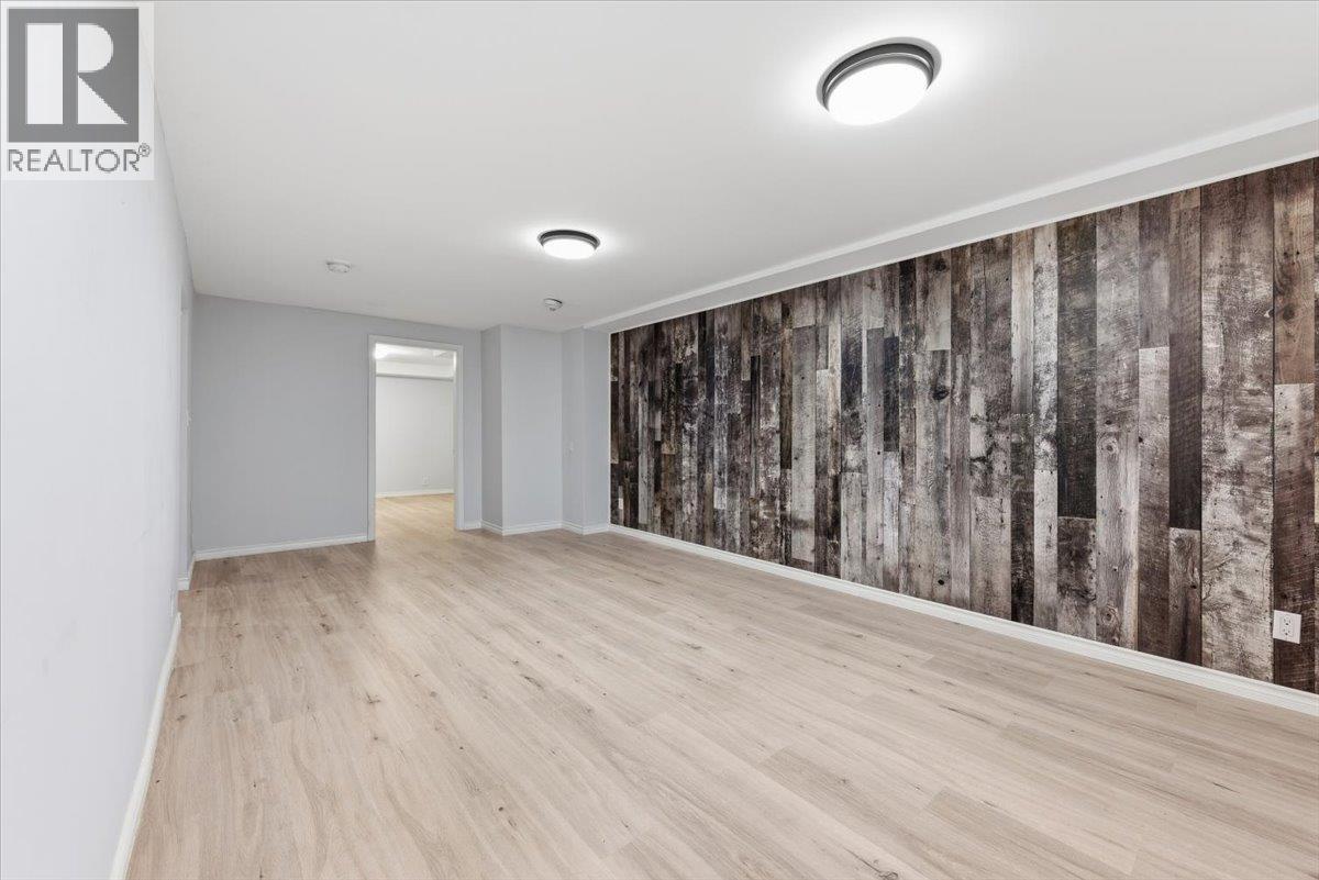  1700 30 Street, Vernon