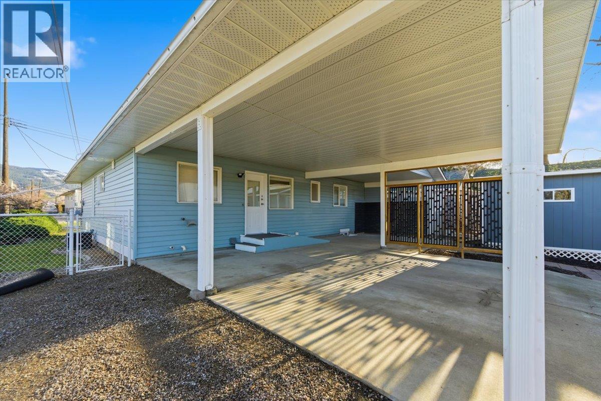  1700 30 Street, Vernon