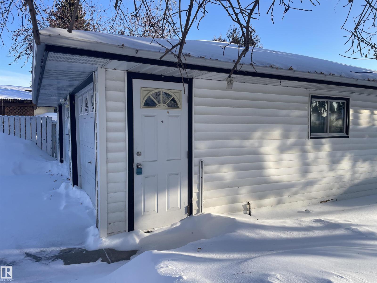 6411 149 AV NW, Edmonton