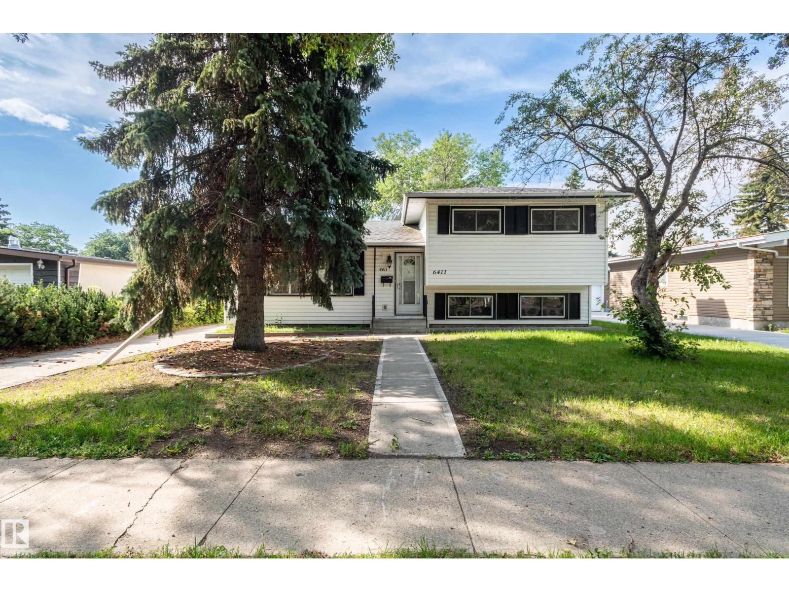 6411 149 AV NW, Edmonton
